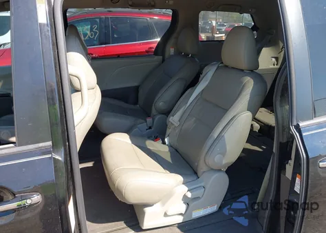 2015 Toyota Sienna Xle 8 Passenger из США, поврежденный, VIN 5TDYK3DC1FS628030